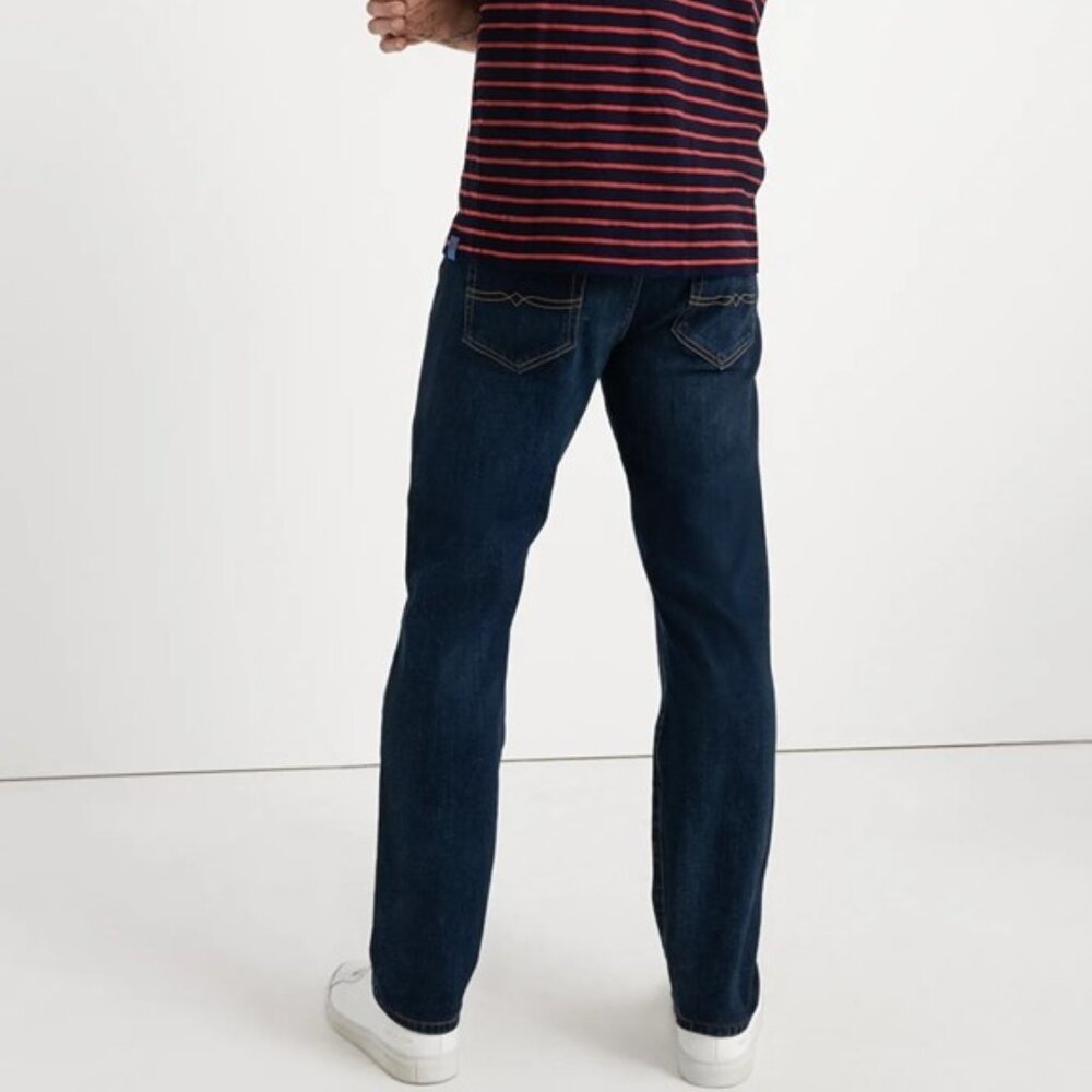 Lucky Brand 121 Slim Straight